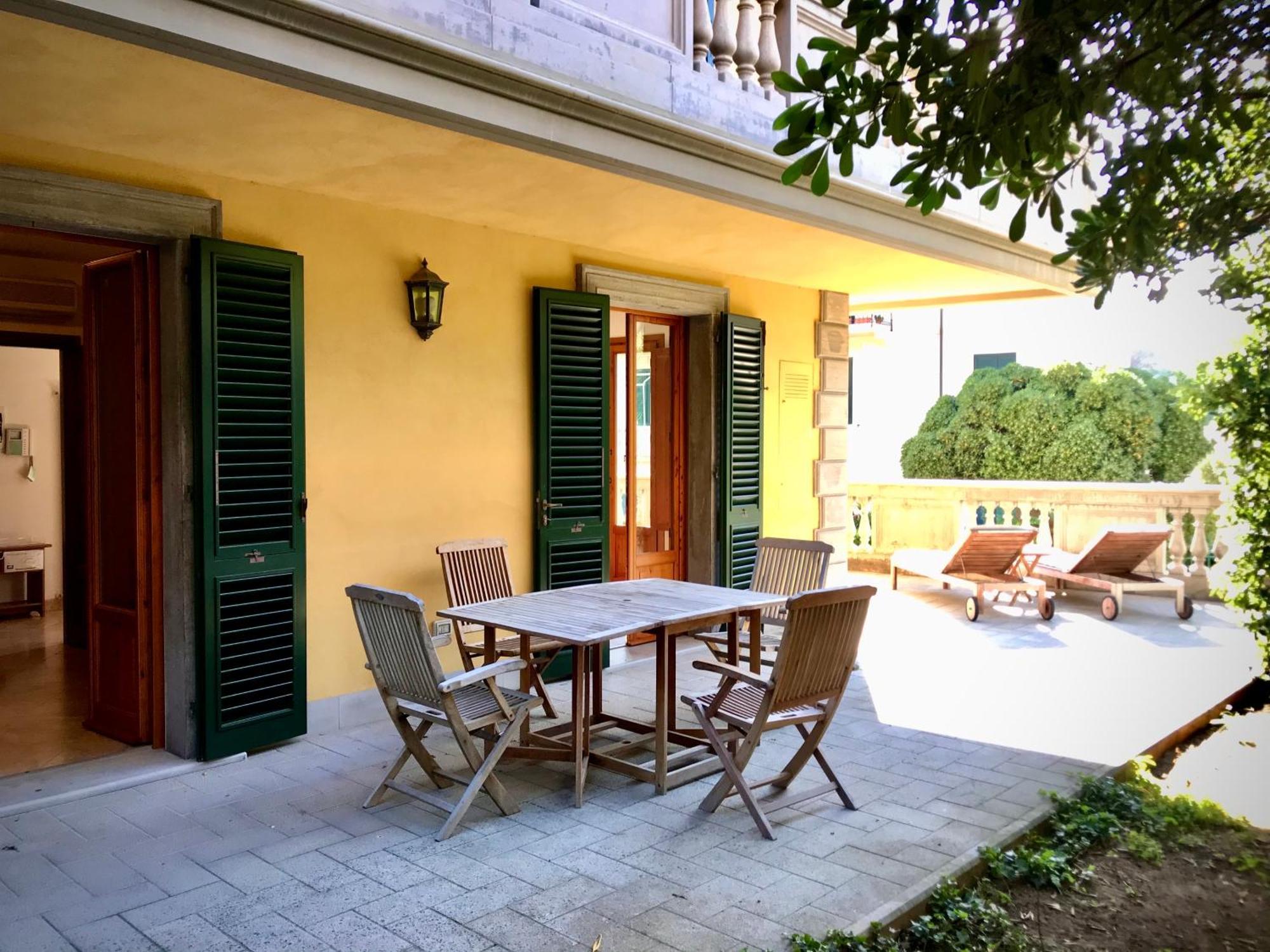 Appartamenti Fronte Mare Castiglioncello Oda fotoğraf